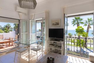 Apartamento con encanto en primera linea de playa - 3