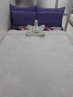 HappyNest Couple room DF - Tagaytay - 2