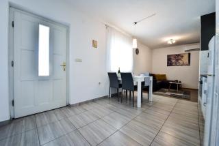 Jure Apartment - Biograd na Moru - 3