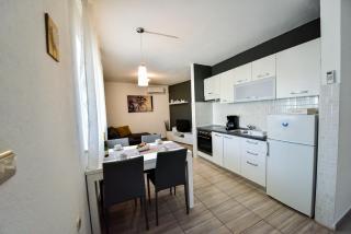Jure Apartment - Biograd na Moru - 2