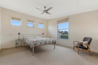 Nautilus - Lakes Entrance - 1