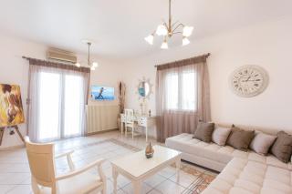 Panos Luxury Suite - 1