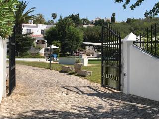 CASA BEACHCOMBER Le jardin des Arts - Lagos - 0