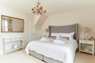 Hydrangea House - Luxury Hideaway with Hot Tub - Sleeps 10 - Pets Welcome! - 9