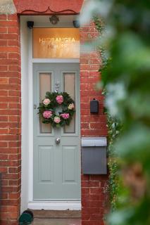 Hydrangea House - Luxury Hideaway with Hot Tub - Sleeps 10 - Pets Welcome! - 8