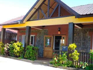 HOTEL H1 MANAKARA - Manakara - 0