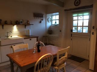 'Stokoe Cottage' - 5