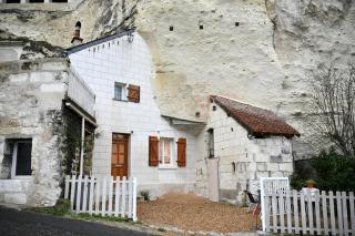 Les Gîtes des Châteaux, gîtes troglodytiques - Bourré - 0
