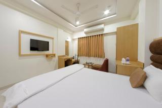 Hotel Summit - Ahmedabad - 6