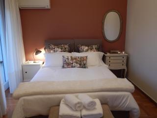Athens-Plaka, Peter’s beautiful apartment in Temple of Zeus - Atenas - 0