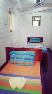 White Beach Front and Cottages - Buruanga - 2