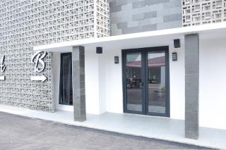 RedDoorz Plus near UNIMED Medan - Medan - 7