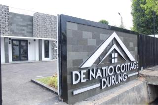 RedDoorz Plus near UNIMED Medan - Medan - 9
