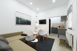 Gorgeous Brasov Flat with Patio and Mountain Views - Braşov - 6