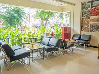 d'primahotel Airport Jakarta 1 - Tangerang - 1