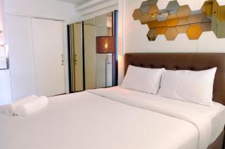 Large and Minimalist Studio at Pakubuwono Terrace Apartment By Travelio - Jakarta - 7