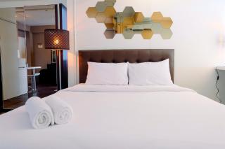 Large and Minimalist Studio at Pakubuwono Terrace Apartment By Travelio - Jakarta - 8