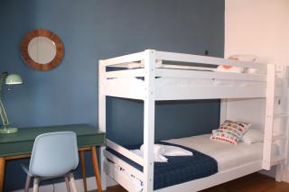 Sunny 3BDR Apartment in Graça by LovelyStay - Lisbon - 3