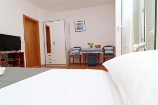 Guest House Franica & Pero Lobrovic - Slano - 2