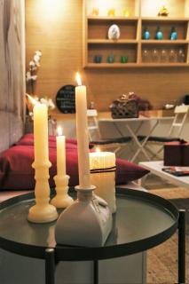 Artistic Charming House - 6