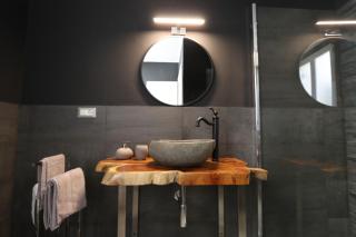 Andrea's Exclusive Apt - Free Parking Included! - 1