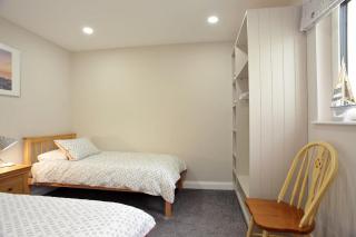 Apartment 10, SOUTH PIER, 13-14 Kerr Street, - Portrush - 1