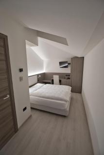 Hotel Garnì Villa Fontana - Trento - 1