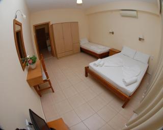 Nikos Hotel and Apartments - Sarandë - 7