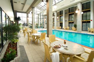 Best Western Hotel Universel Drummondville - Drummondville - 8
