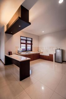 Surya Kencana Seaside Hotel - 1