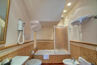 Hotel Logge Dei Mercanti - 2