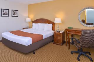 Americas Best Value Inn Plattsburgh - Plattsburgh - 8