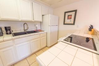 Cozy condo in Tiki 209 private beach access - 4
