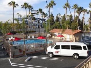 Best Inn & Suites - Anaheim - 3