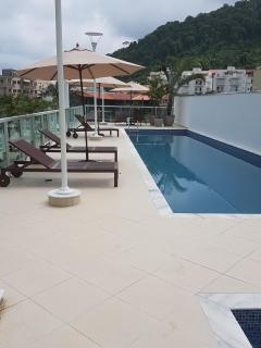 Apartamento em Ubatuba - Praia Grande com Wifi gratuito, rede de proteção e todo conforto que você merece - Ubatuba - 0