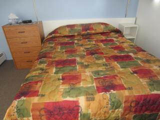 Swiss Sunset Inn - Penticton - 9