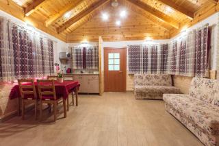 The Wooden Rose Cabins - 1