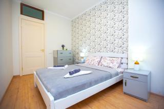 Artemida Apartment TBS - 7