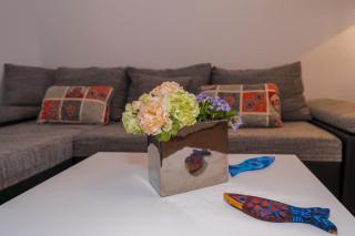 2 bedroom apartment/parking/market - 1