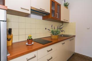 2 bedroom apartment/parking/market - 8