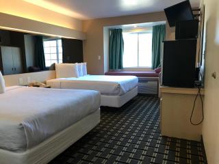 Mariner's Village Resort - Carlyle - 6