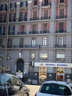 Pit Stop Napoli Centrale - Naples - 5