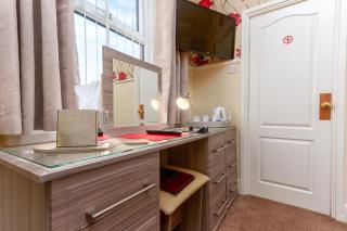 Valentine Lodge Over 21 Adult Couples Only - 6