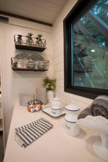 Elegant CargoHome The Anchor by Magnolia/Baylor - Waco - 2