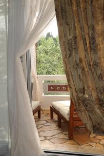 Opera House Paxos - 3