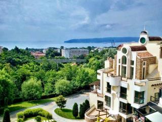 Tenerra Lux Apartment - Varna - 5