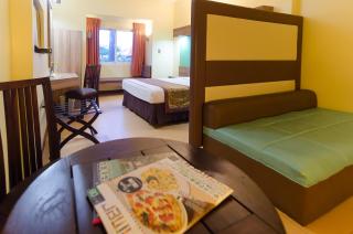 Microtel by Wyndham General Santos - General Santos - 4