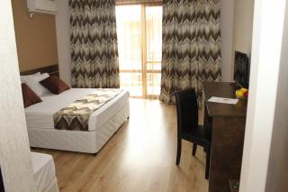 Sea & Hill Guest Houses хотелски тип - Lozenets - 4