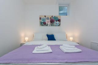 HOLIDAY HOUSE LAVANDA - 7