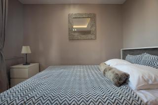Little Home Apartments - 9